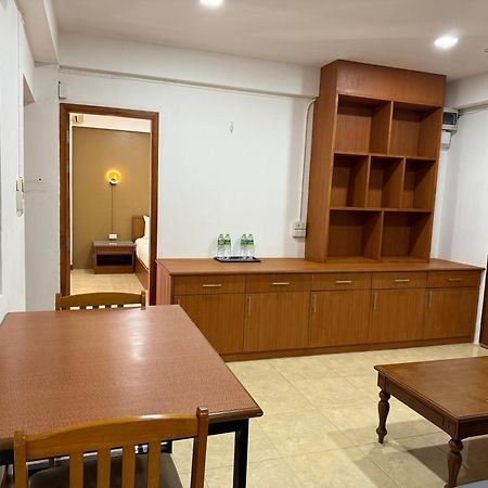 Hua Lin Inn Chiang Mai Zewnętrze zdjęcie
