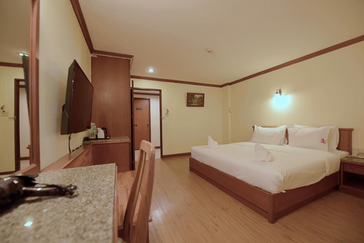 Hua Lin Inn Chiang Mai Zewnętrze zdjęcie