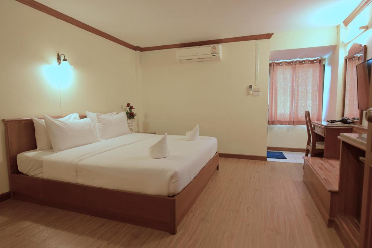 Hua Lin Inn Chiang Mai Zewnętrze zdjęcie