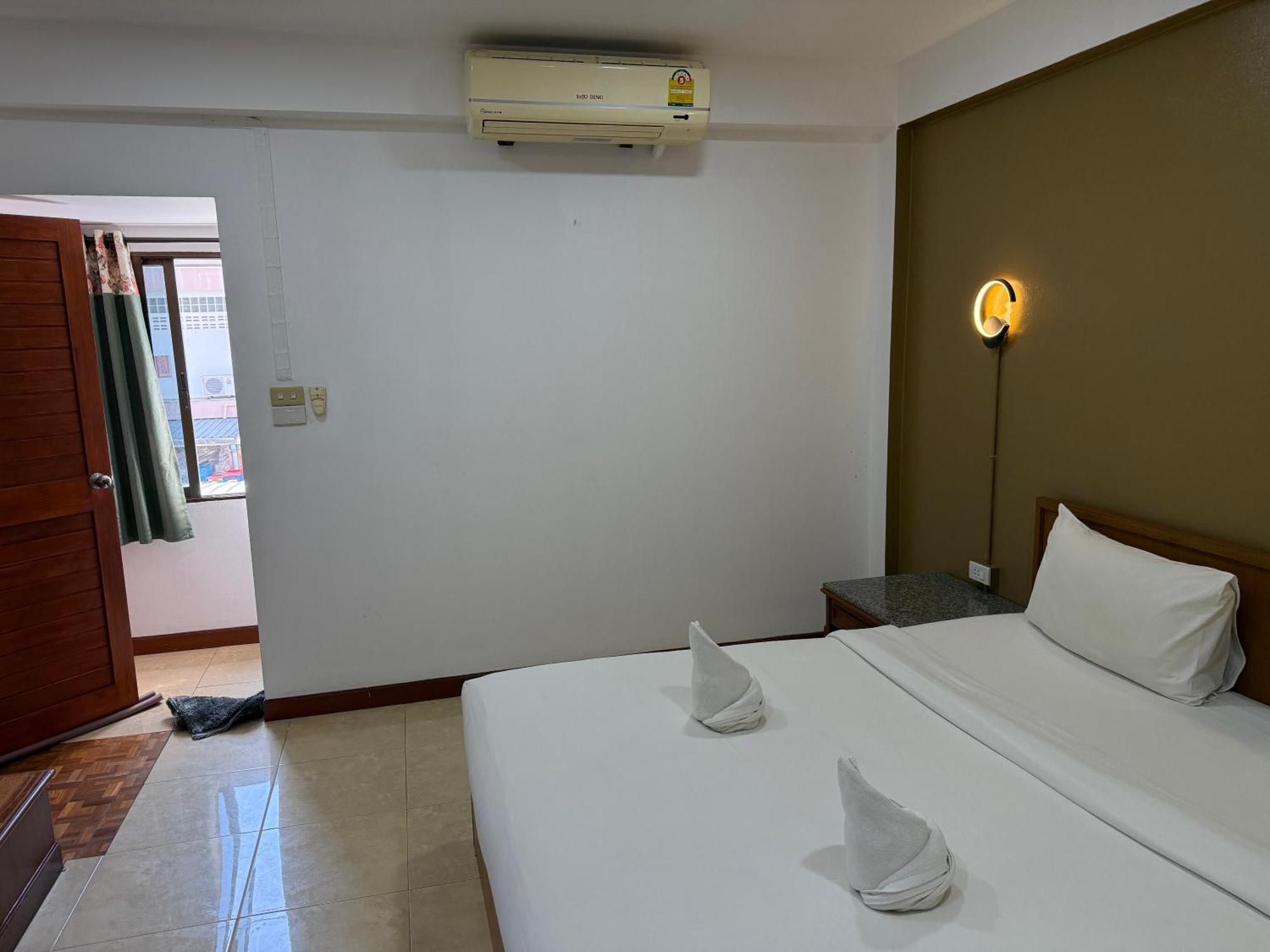 Hua Lin Inn Chiang Mai Zewnętrze zdjęcie